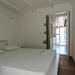 Folegandros Aspropounta Double Beachfront 빌라 *