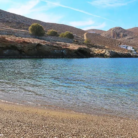 Folegandros Aspropounta Double Beachfront Villa Karavostasis (Folegandros)