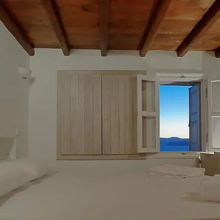 Folegandros Aspropounta Double Beachfront