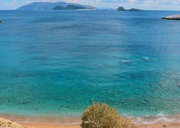 Folegandros Aspropounta Double Beachfront * Karavostasis (Folegandros)